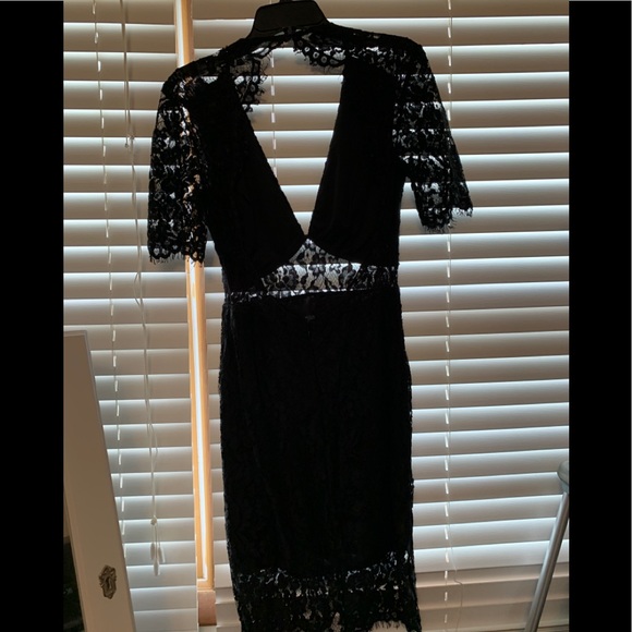 Dress - Picture 3 of 3